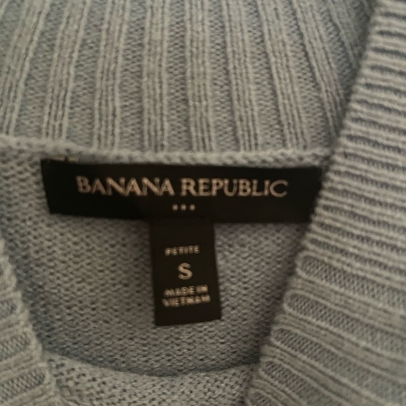 Banana Republic sweater size S petite - Picture 3 of 6